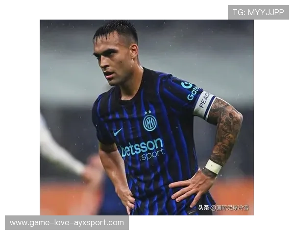 劳塔罗鱼跃停球再射,国际米兰边路强攻令人血脉喷张