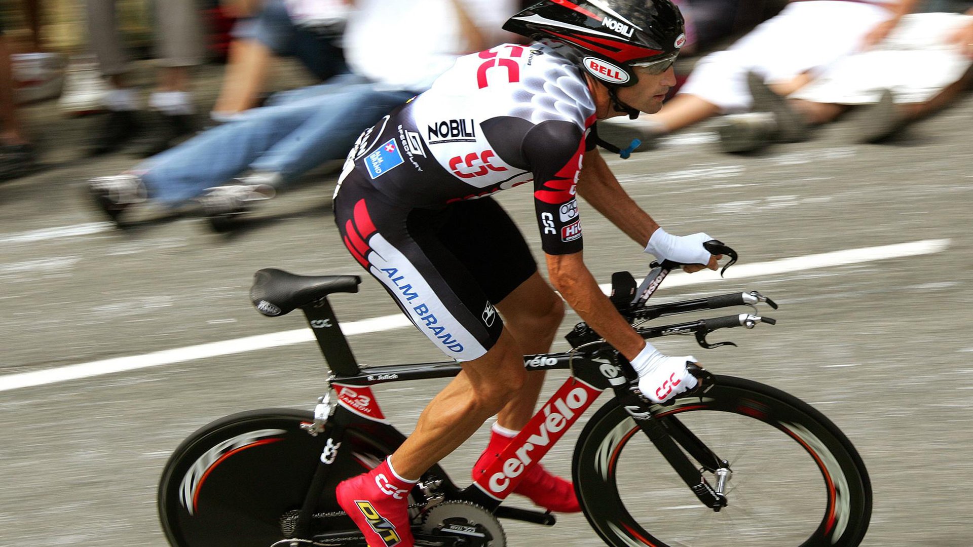 上海海港防线表现持续提升，上海海港势不可挡